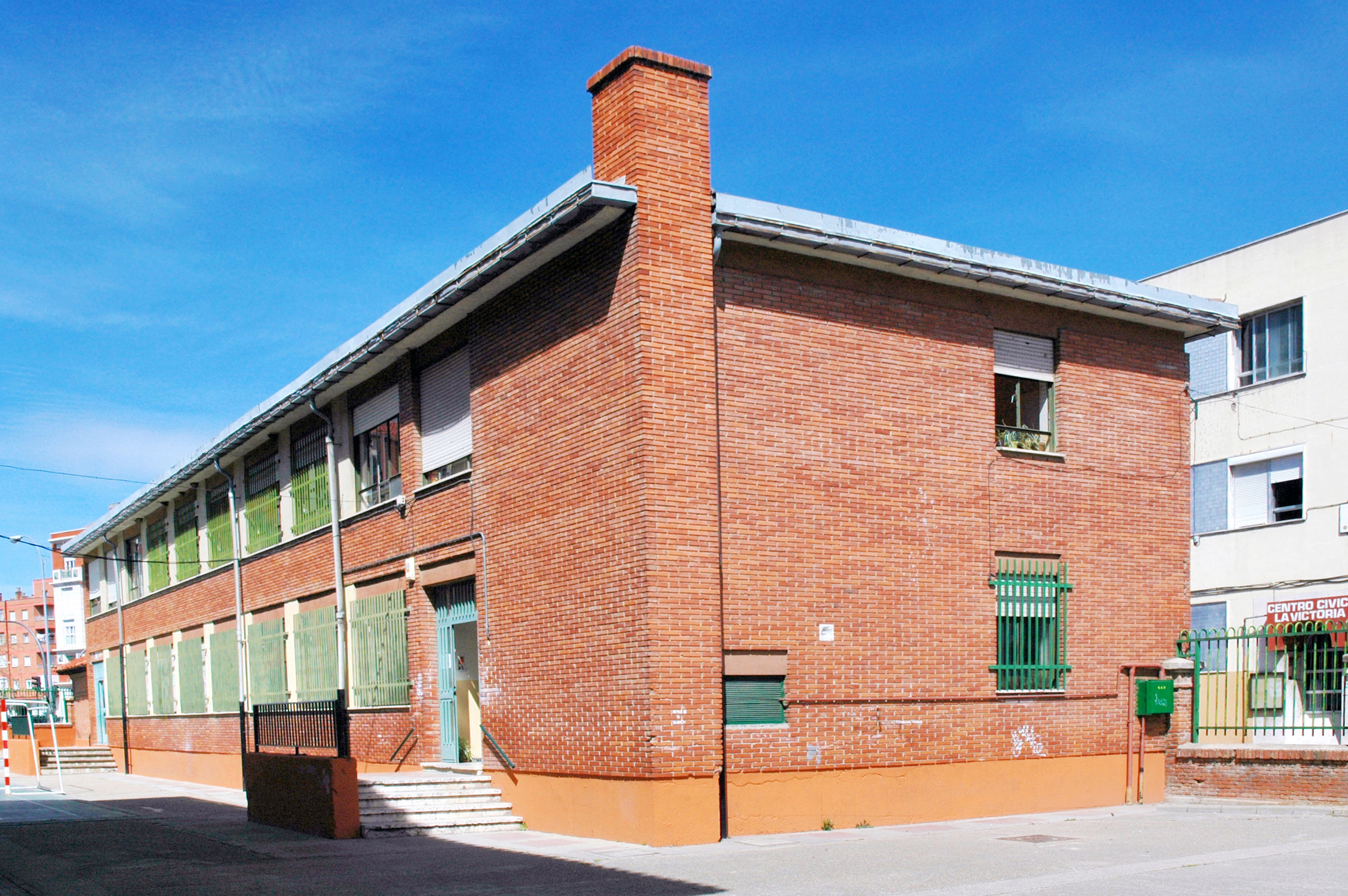 3. Colegio. Edificio 3